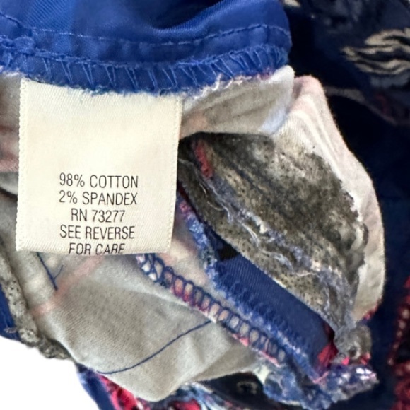 Dana Buchman Shorts - Picture 5 of 5